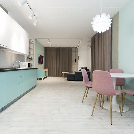 Vip Apartmen Loft Sumy Exterior foto