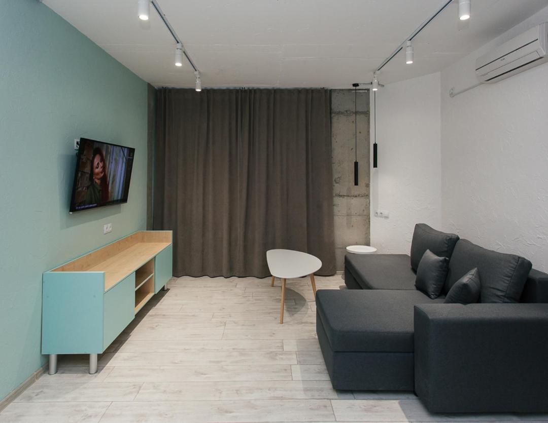 Vip Apartmen Loft Sumy Exterior foto